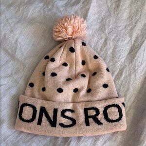 Mons Royals Wool Blend Beanie Toque Hat w Pom Pom